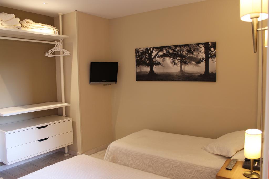 Hotel Alda A Boira Jaca Exterior photo